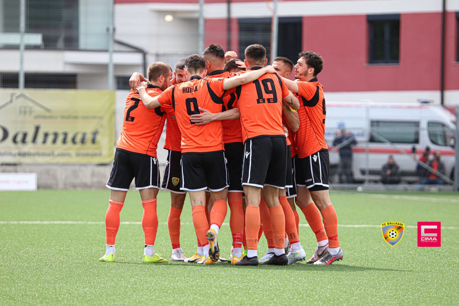 Ballkani zyrtarizon transferimin e një mbrojtësi