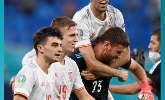 Spanja është gjysëmfinalisti i parë pas fitores ndaj Zvicrës