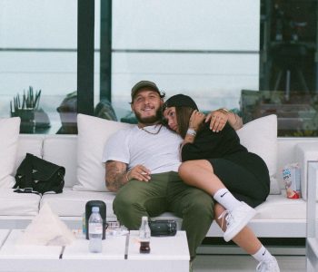 Mozzik konfirmon ribashkimin, bën dedikimin romantik për Loredanën