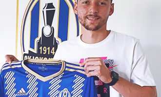 Hoxha zyrtarizohet te Lokomotiva