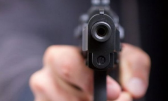 Policia ndalon dy persona për armë mbajtje në Prishtina