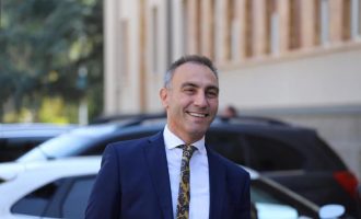 Grubi uron Krasniqin: I gëzohem frymës së re në PDK