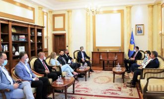 ​Konjufca takon deputetët shqiptarë në parlamentin serb