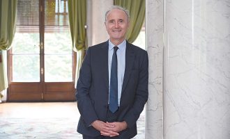 Ambasadori francez në Beograd: Të zbatohen marrëveshjet e arritura në dialogun Kosovë-Serbi