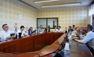 Komisioni për legjislacion miraton në parim Projektligjin për Gjykatën Komerciale