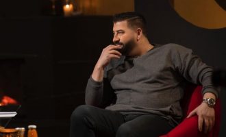 Kush ja dha Medes 30 mijë dollar bakshish?