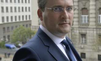 Kryediplomati serb: Jemi të gatshëm për zgjidhje kompromisi me Kosovën