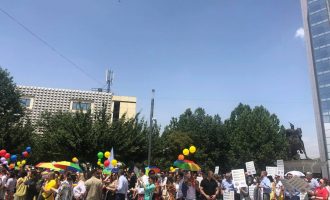 Mbahet “Parada e Krenarisë” në Prishtinë