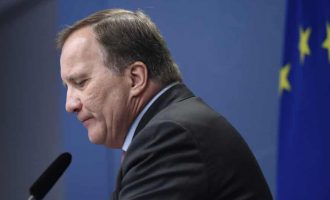 Parlamenti i Suedisë voton për një qeveri të përkohshme