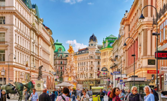 Kosovarët mund të udhëtojnë për në Austri pa u karantinuar