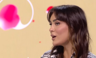 Xhensila Myrtezaj flet për jetën e saj: Prindërit u divorcuan, nëna sakrifikonte shumë