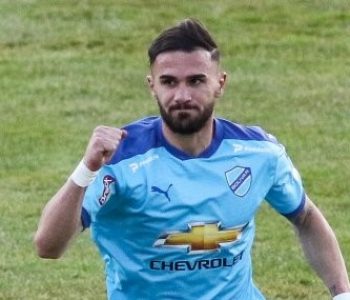 Dështon aventura e Armano Stadikut te Bolivari, mbetet lojtar i lirë