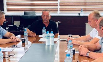 Ramosaj: Situata në Deçan po shkon drejt normalizimit