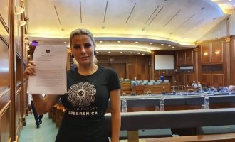 Balje pas miratimit të rezolutës për Srebrenicën: Jam krenare me shtetin tim