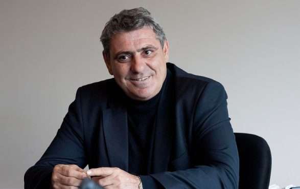 Veteranët e futbollit të Kosovës dhe Shqipërisë zhvillojnë miqësore në nderim të Fadil Vokrrit