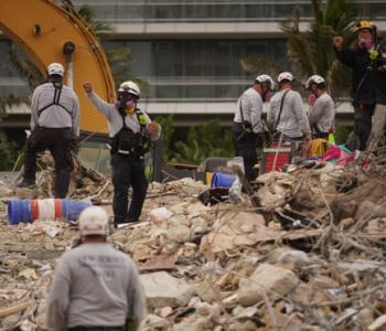 Shkon në 78 numri i viktimave nga shembja e ndërtesës në Florida