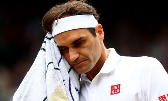 Roger Federer mbetet jashtë garave për shkak të lëndimit