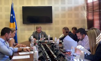 Deputetët kërkojnë strategji të qartë karshi vendeve që s’e kanë njohur Kosovën