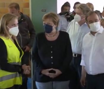 Merkel bën vizitën e dytë në rajonin e përmbytur