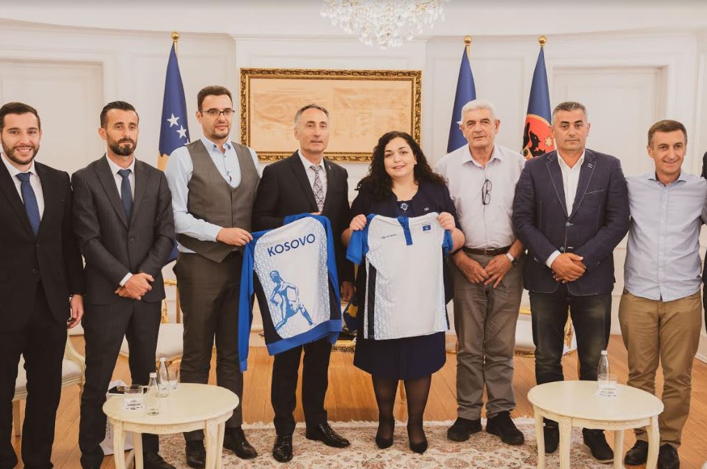 Osmani takon Komitetin Olimpik të Kosovës, pak para Lojërave Olimpike “Tokio 2020”