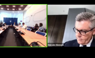 Simmons: EULEX kurrë s’i ka mohuar akuzat e mija, synonte t’i largojë nga jeta politike disa “peshqi të mëdhenj”