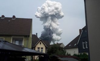 Dy të vdekur e disa të zhdukur nga shpërthimi në një park industrial në Gjermani