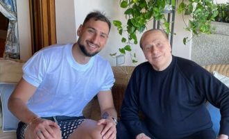Donnarumma takon Berlusconin
