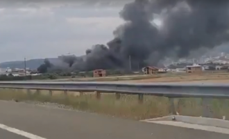 Policia jep detaje për djegien e disa depove në Fushë Kosovë