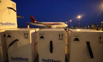 Edhe 67,860 doza të vaksinës Pfizer arrijnë në Shqipëri