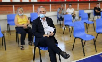 Bislimi: Vaksinimi është rrugëtimi jonë drejt ringjalljes ekonomike