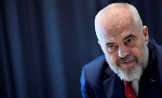 Rama: Në ditëlindjen e Nënë Terezës ju uroj ditë të paqtë si vetë ajo