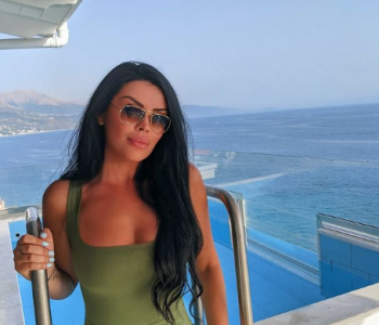 Greta Koçi pjesë e “Big Brother VIP”? Këngëtarja tregon të vërtetën