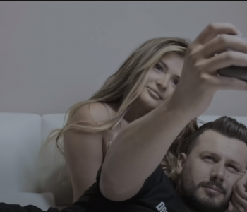 Mevlani emocionon me baladën e re të dhimbshme