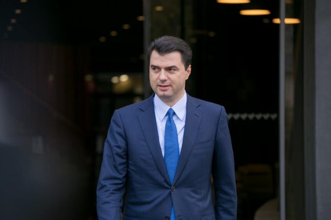 Zjarret: Basha falënderon Kosovën për ndihmën e ofruar ndaj Shqipërisë - Vimarsana News