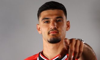 Armando Broja zyrtarizohet te Southampton