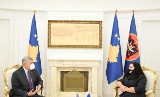 Kosnett falënderon Osmanin për ofrimin e mbështetjes lidhur me strehimin e refugjatëve afganë