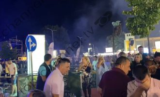 Korçë: Hidhet gaz lotsjellës në koncertin ku po përformon Goran Bregoviç