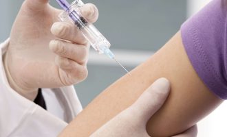 Mbi 35 mijë vaksina kundër COVID-19 nga Amerika arrijnë sot në Kosovë