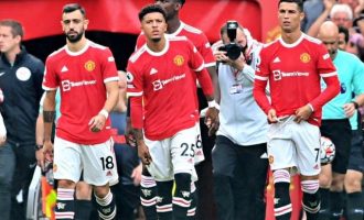 “Djajtë e Kuq” superiorë ndaj Newcastles, Arsenali shënon fitoren e parë