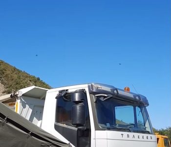 Aeroplanët luftarak të Serbisë patrullojnë në veri të Kosovës (VIDEO)