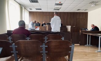 “I kam dy tentim-vrasje dhe 27 armëmbajtje pa leje”, sot mbahet seanca për reperin gjilanas