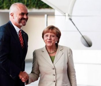 Merkel të martën paradite në Tiranë