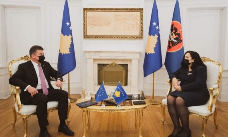 Presidenca: Lajçak i tha Osmanit se askush nuk do të kërkojë nga Kosova të negociojë kushtetutshmërinë e saj
