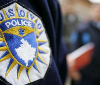 Tentuan ta kalojnë kufirin me teste të falsifikuara të Coronavirusit, ndalohen dy persona nga Policia e Kosovës