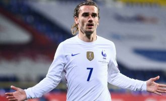 Franca dhe Holanda e mbyllin pjesën e parë me rezultate pozitive