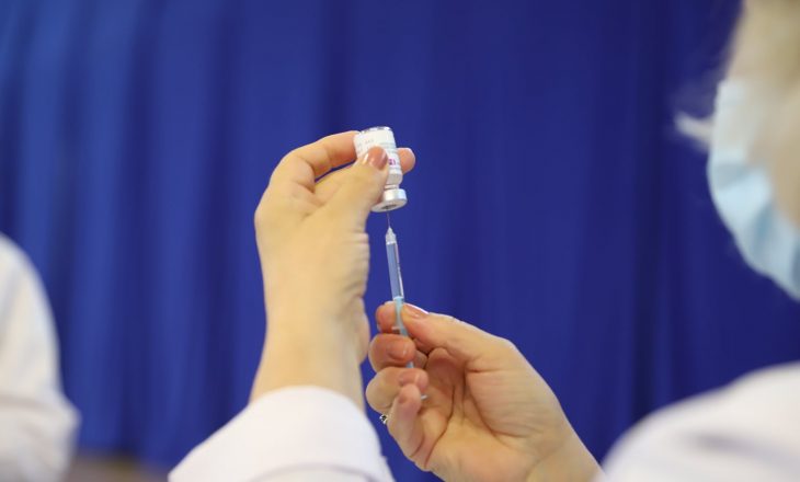 Ministria e Shëndetësisë fillon lansimin e certifikatave elektronike të vaksinimit kundër COVID-19