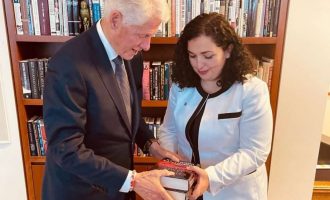Osmani takon Clintonin, falënderon për çdo gjë që ka bërë për shqiptarët