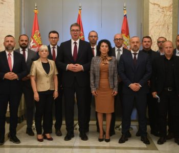 Lista Serbe merr mbështetje nga Vuçiç për zgjedhjet e 17 tetorit