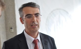 Xhabir Hamiti propozohet për ambasador në Emiratet e Bashkuara Arabe