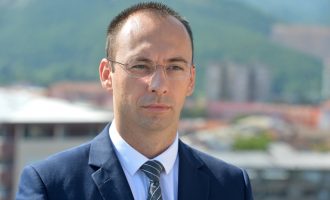 Simiq: Situata në veri është e qetë, serbët janë të frikësuar